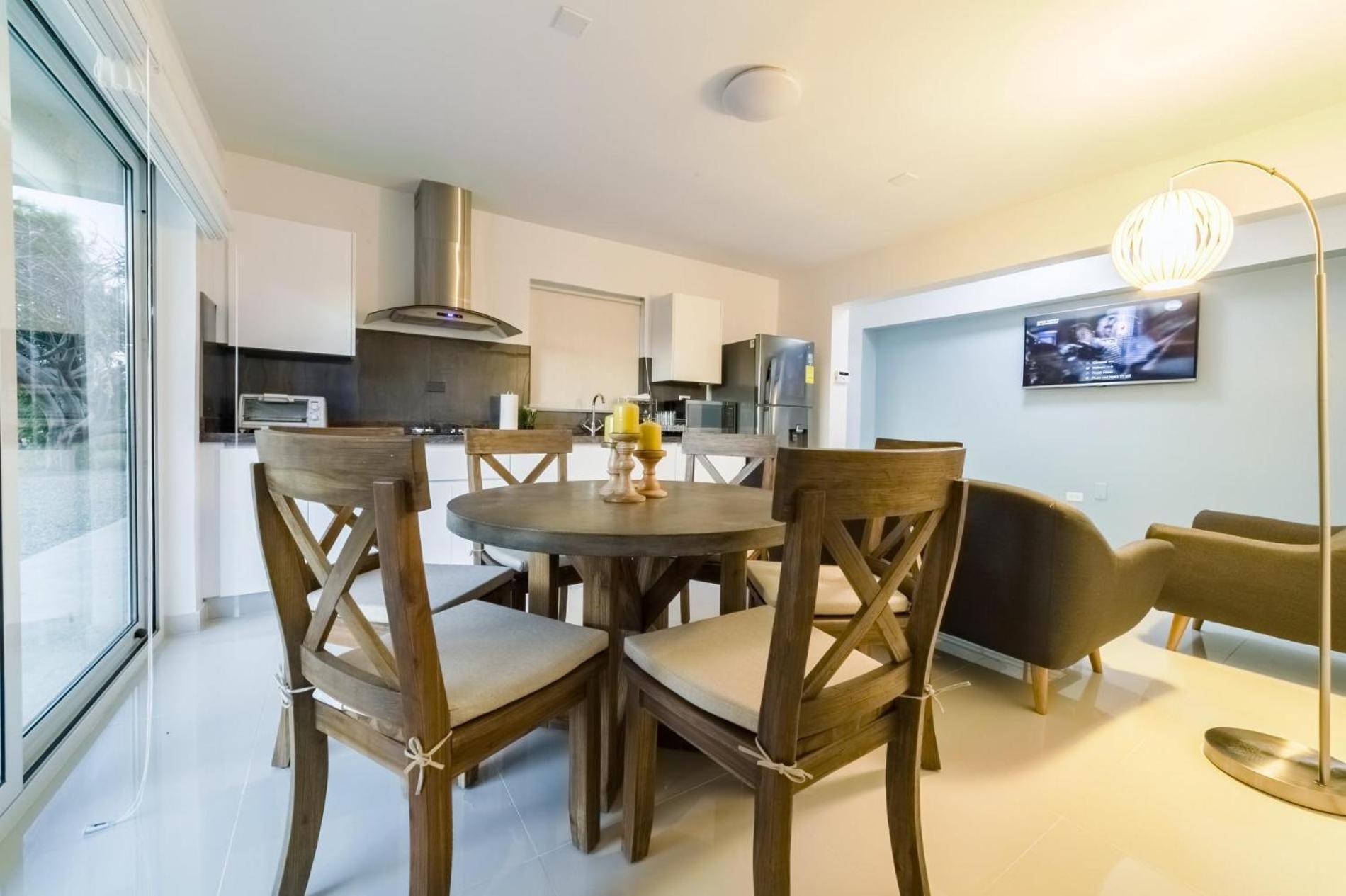 Koyari Modern Condos 9Br 7Ba Sleeps 26 W/ Pool And Roof Deck Palm Beach Luaran gambar