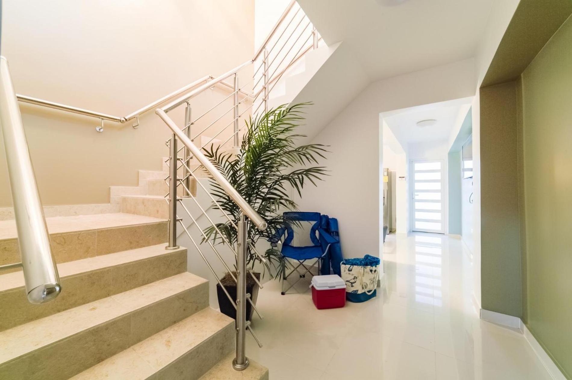 Koyari Modern Condos 9Br 7Ba Sleeps 26 W/ Pool And Roof Deck Palm Beach Luaran gambar