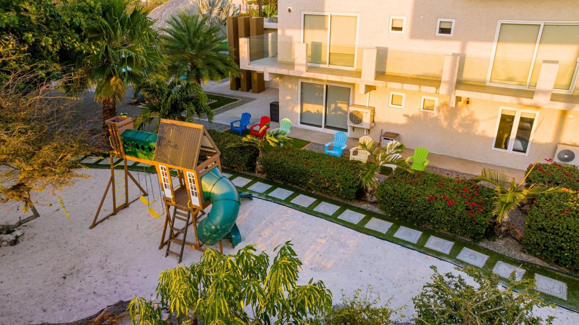 Koyari Modern Condos 9Br 7Ba Sleeps 26 W/ Pool And Roof Deck Palm Beach Luaran gambar