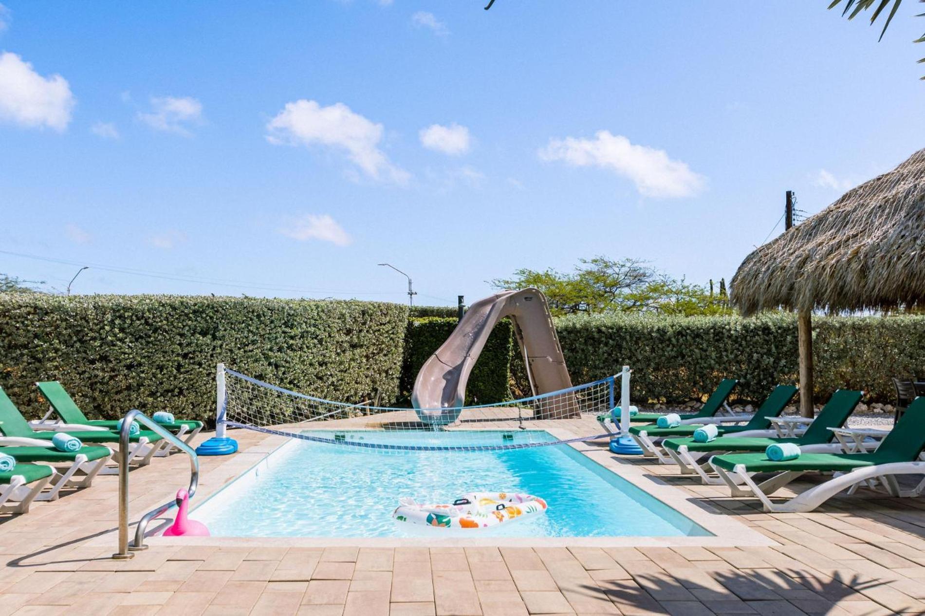 Koyari Modern Condos 9Br 7Ba Sleeps 26 W/ Pool And Roof Deck Palm Beach Luaran gambar
