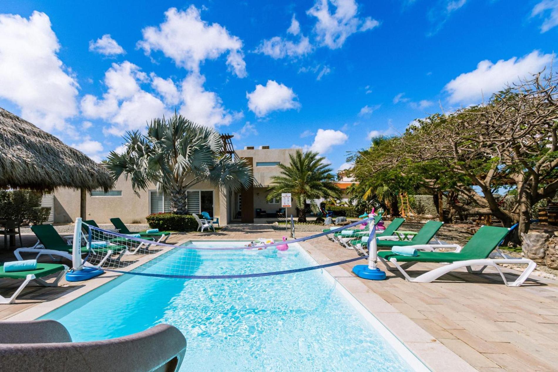 Koyari Modern Condos 9Br 7Ba Sleeps 26 W/ Pool And Roof Deck Palm Beach Luaran gambar